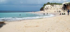 Pantai Dreamland-Bali